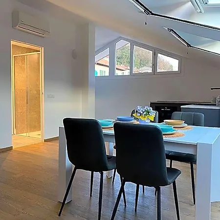 Sky View Apartment, Como, Modern Open Space *